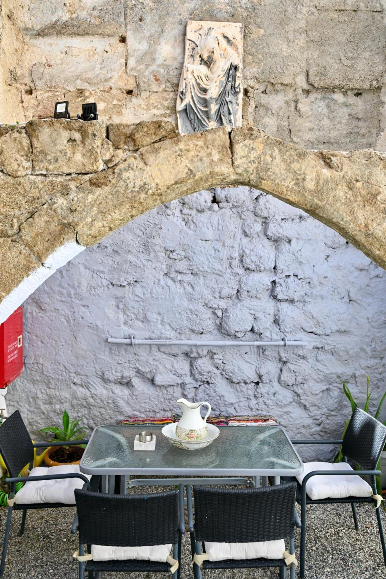 Apartamento Penelope Garden House Old Town Rhodes City Exterior foto
